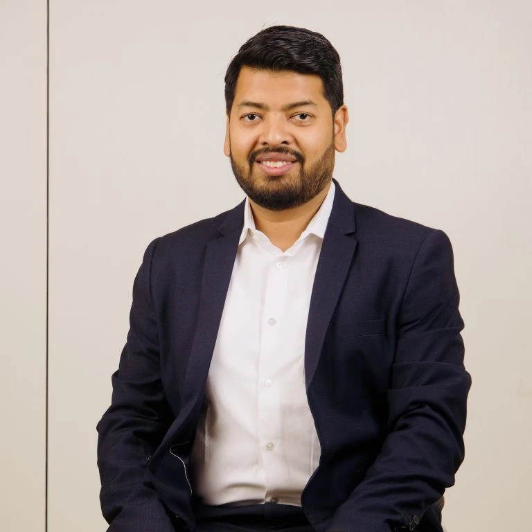 Dr. Kushagra